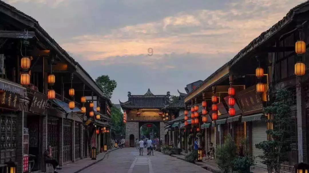找到旅店窃贼